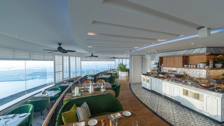 Hyatt Regency Dubai & The Galleria Residence